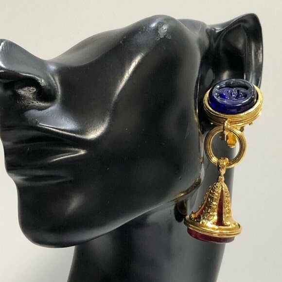 CHANEL CC Logos Red Blue Gripoix Dangle Earrings Gold Tone 93A Auth - Picture 1 of 7